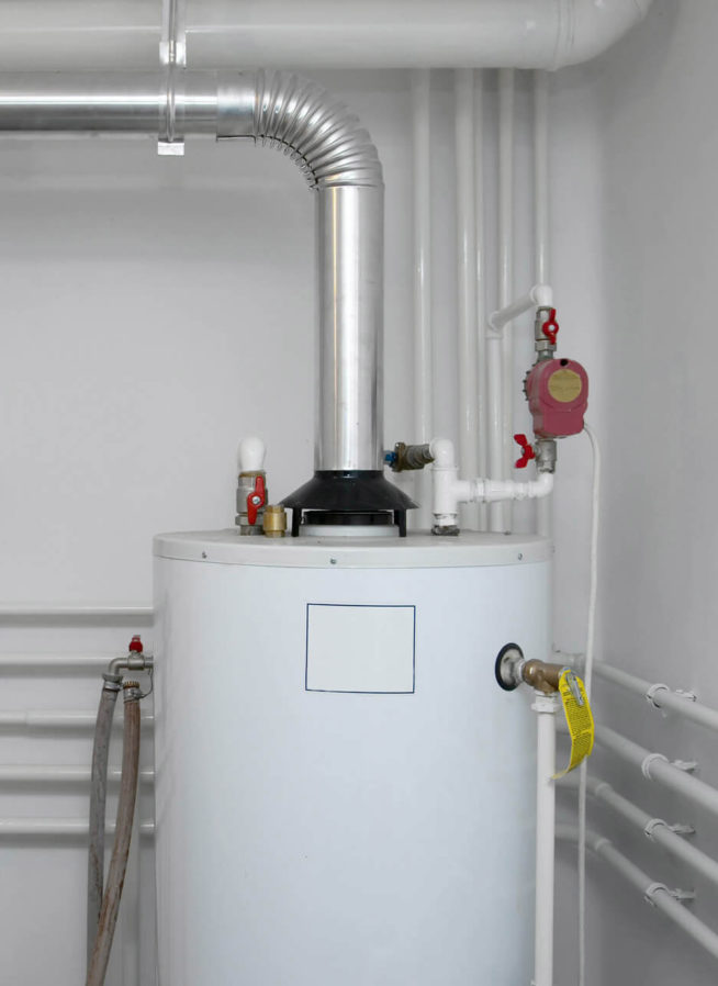 Amélioration de la qualité de l'eau avec le traitement d'eau calcaire et le détartrage de la tuyauterie